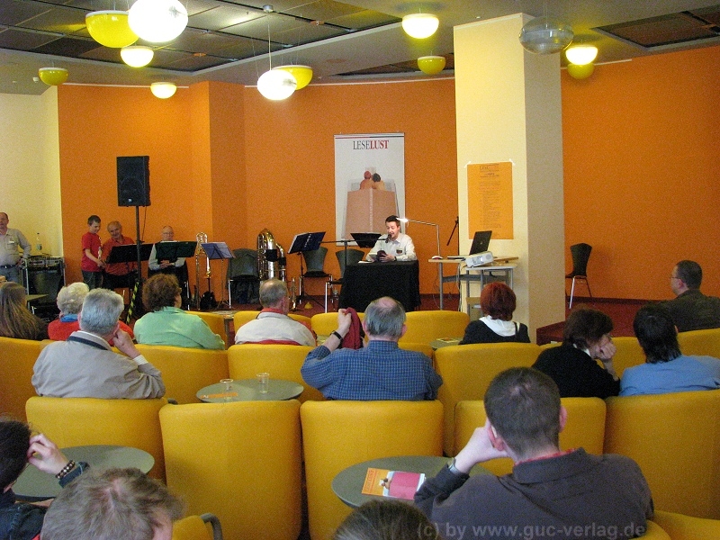 Jan Lipowski liest auf der Büchermeile 2010